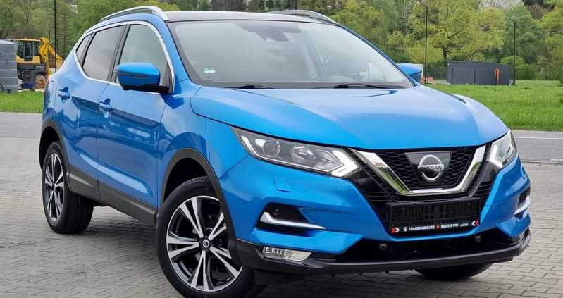 Nissan Qashqai cena 82900 przebieg: 77400, rok produkcji 2017 z Łomża małe 781